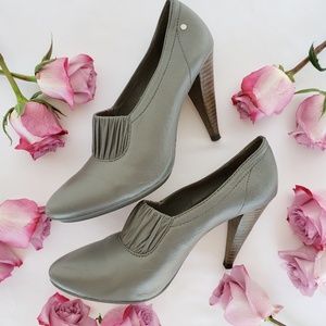Coach Ruched Grey Pumps